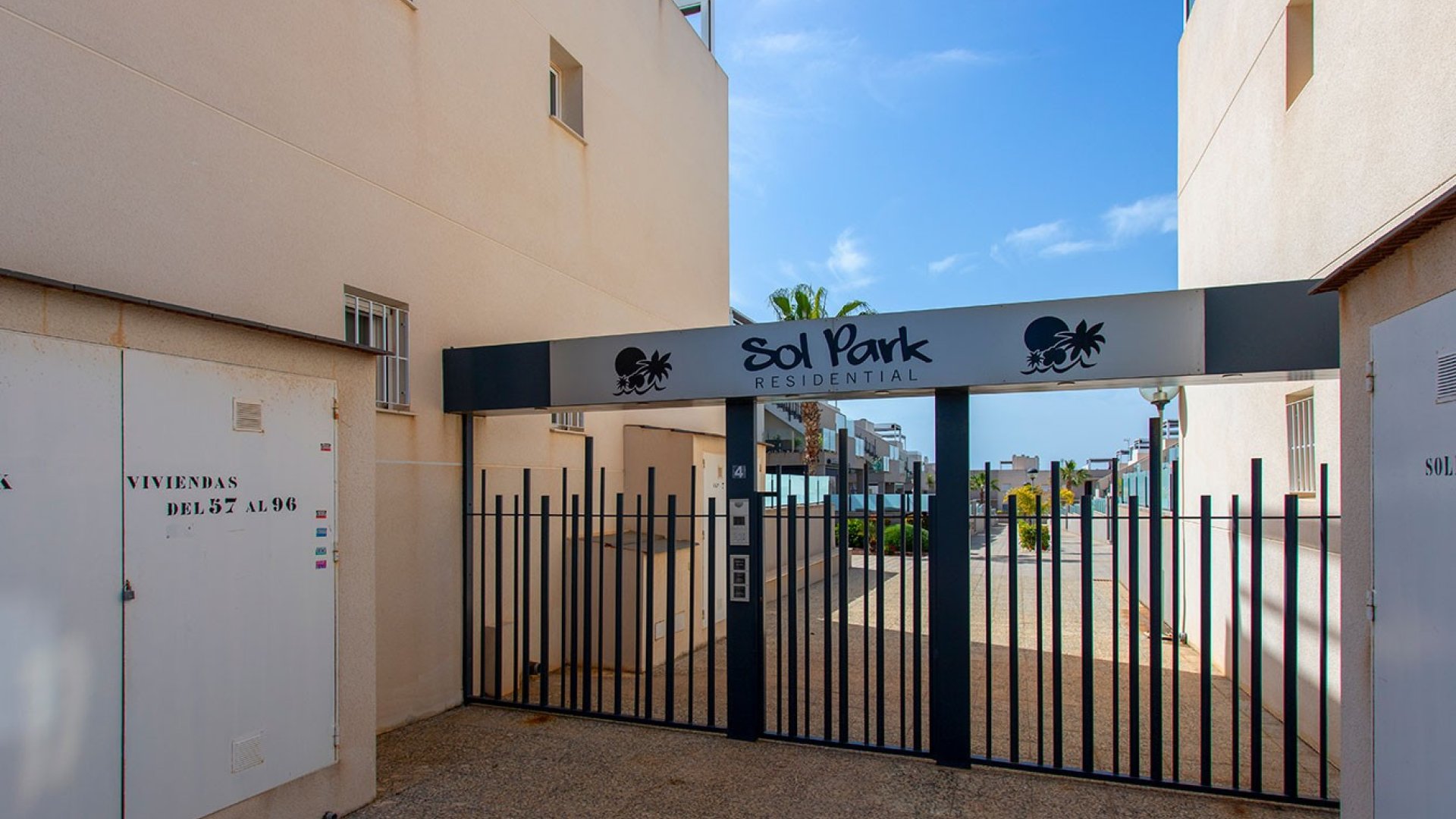 Revente - Maison de ville -
Torrevieja - Aguas Nuevas