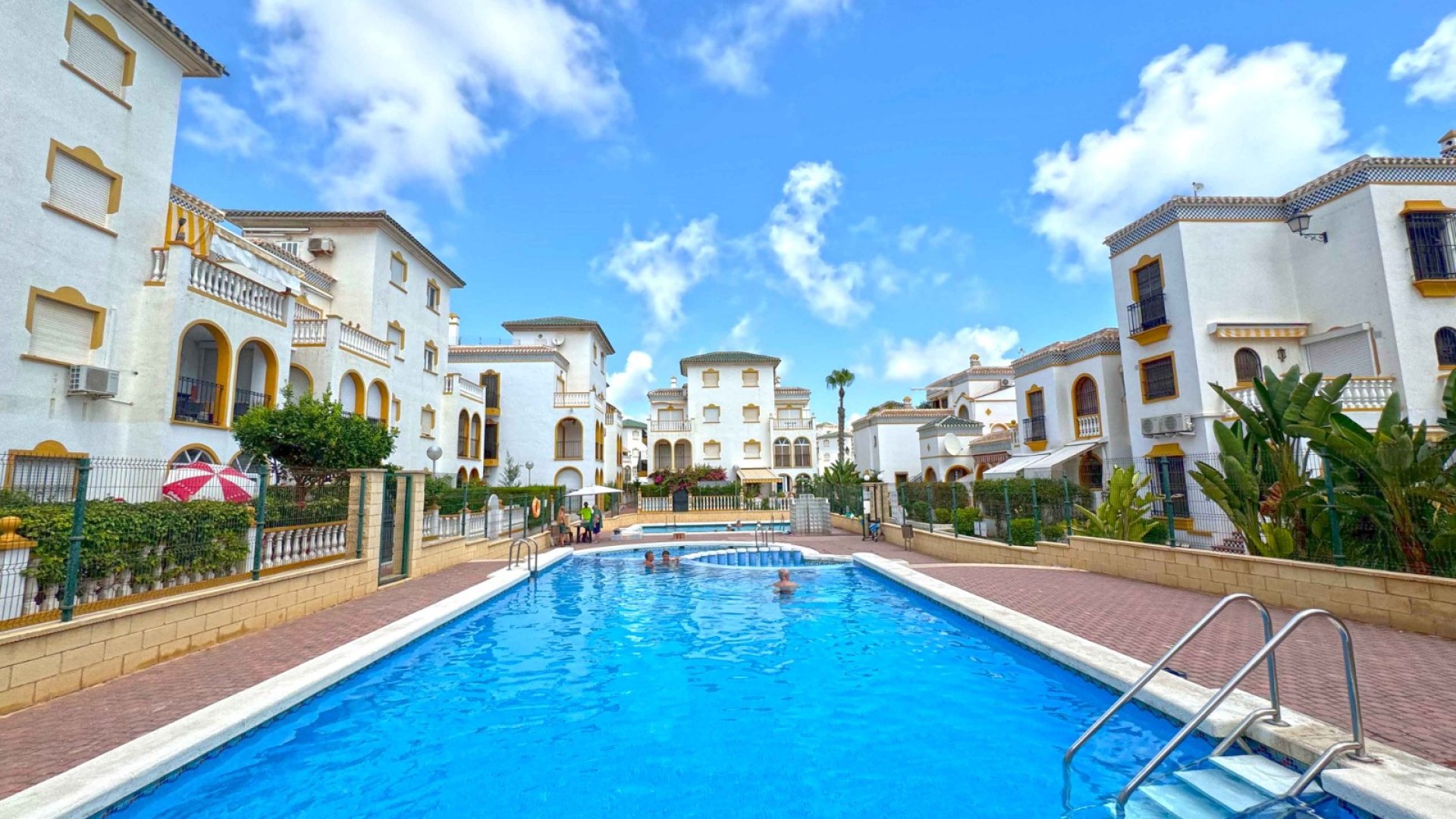 Revente - Maison de ville -
Torrevieja - La Mata