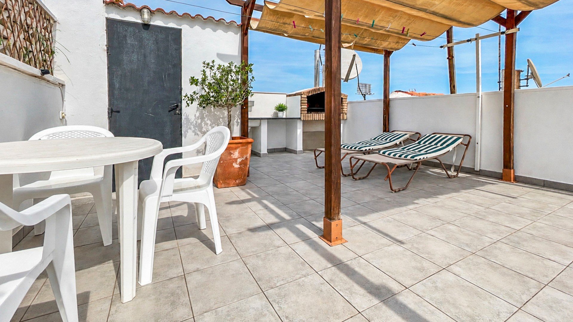 Revente - Maison de ville -
Torrevieja - La Siesta