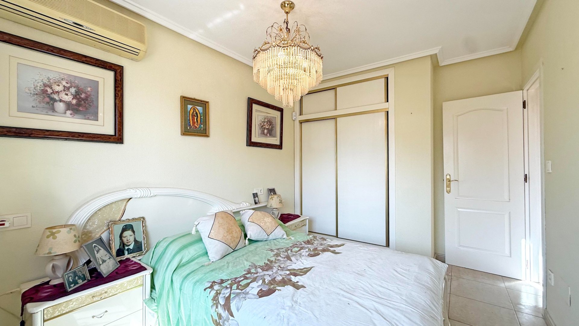 Revente - Maison de ville -
Torrevieja - La Siesta