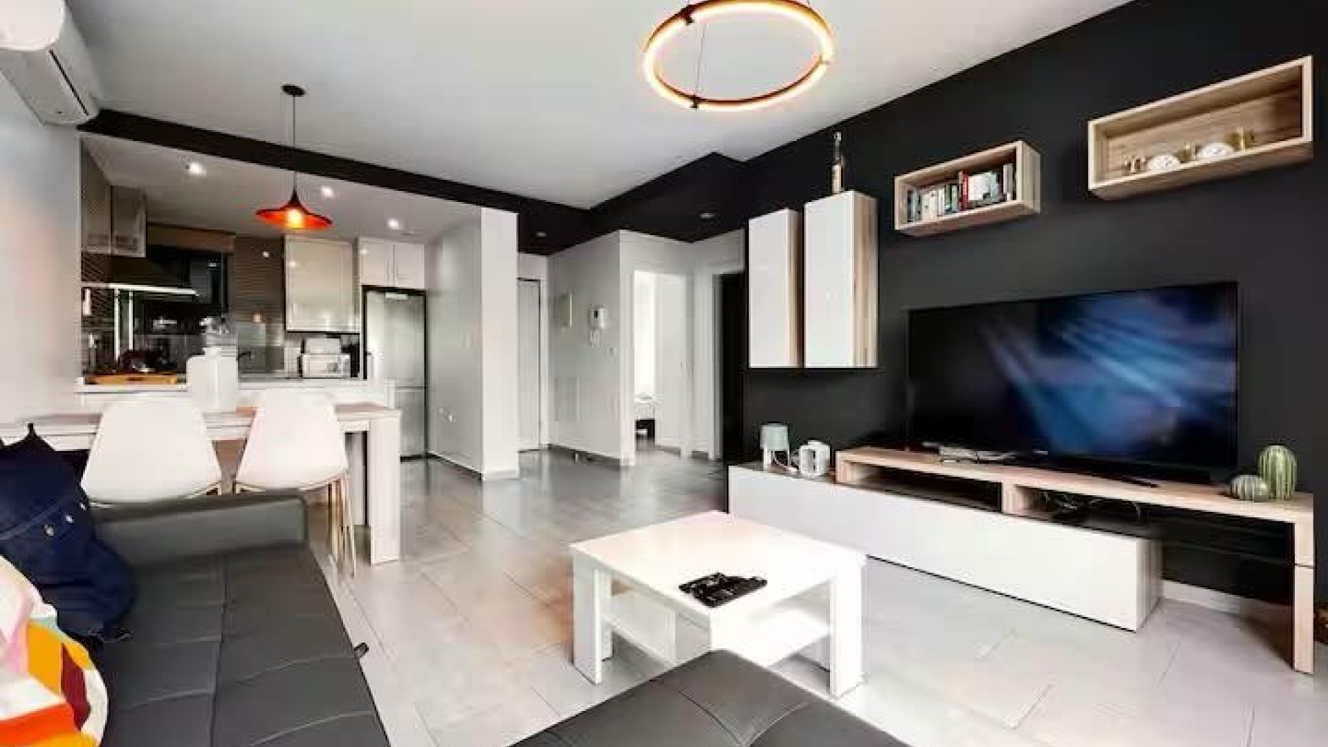 Revente - Maison de ville -
Torrevieja - Punta Prima