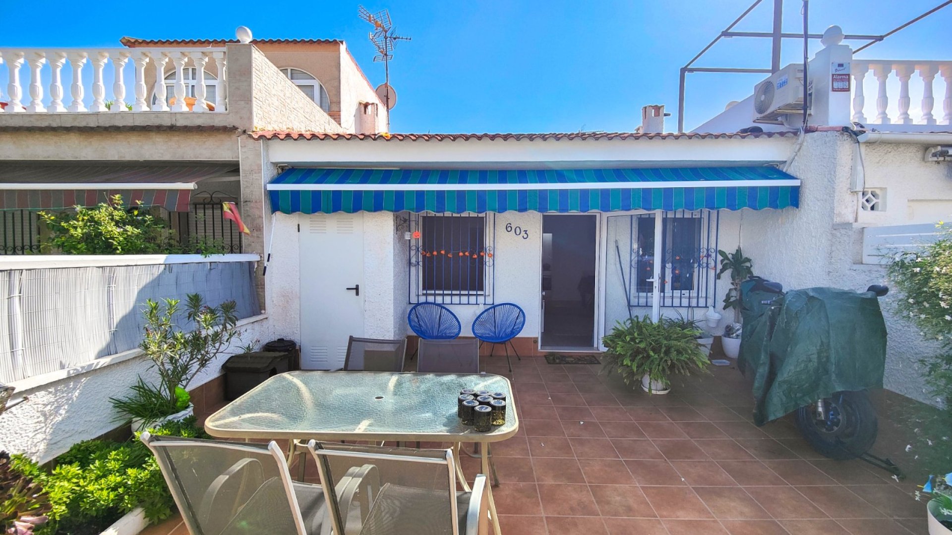 Revente - Maison de ville -
Torrevieja - Torreta - Salado