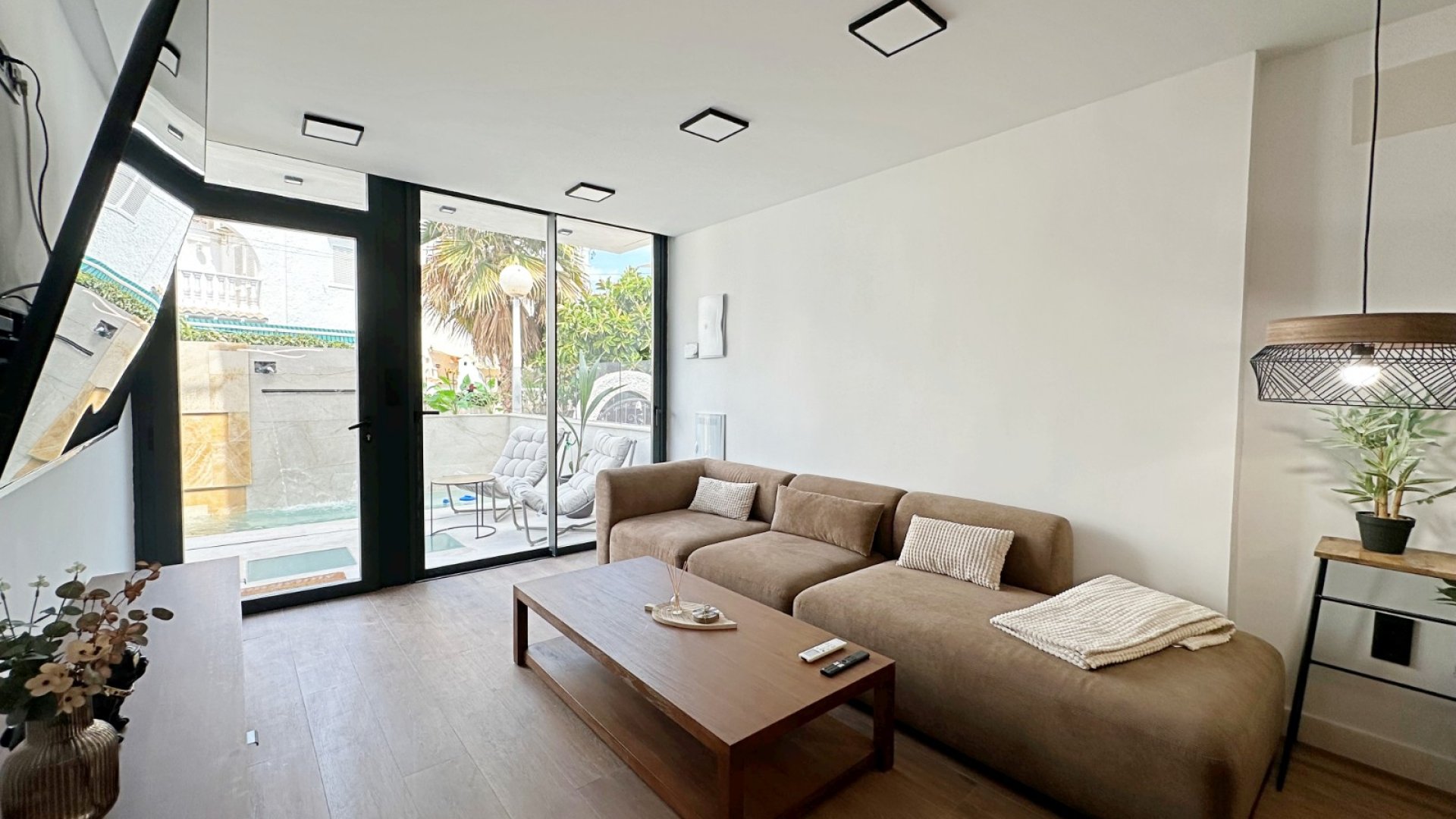 Revente - Maison de ville -
Torrevieja - Torrevieja - Aguas Nuevas