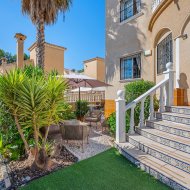 Revente - Maison de ville -
Villamartín - Costa Blanca