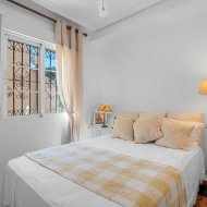Revente - Maison de ville -
Villamartín - Costa Blanca