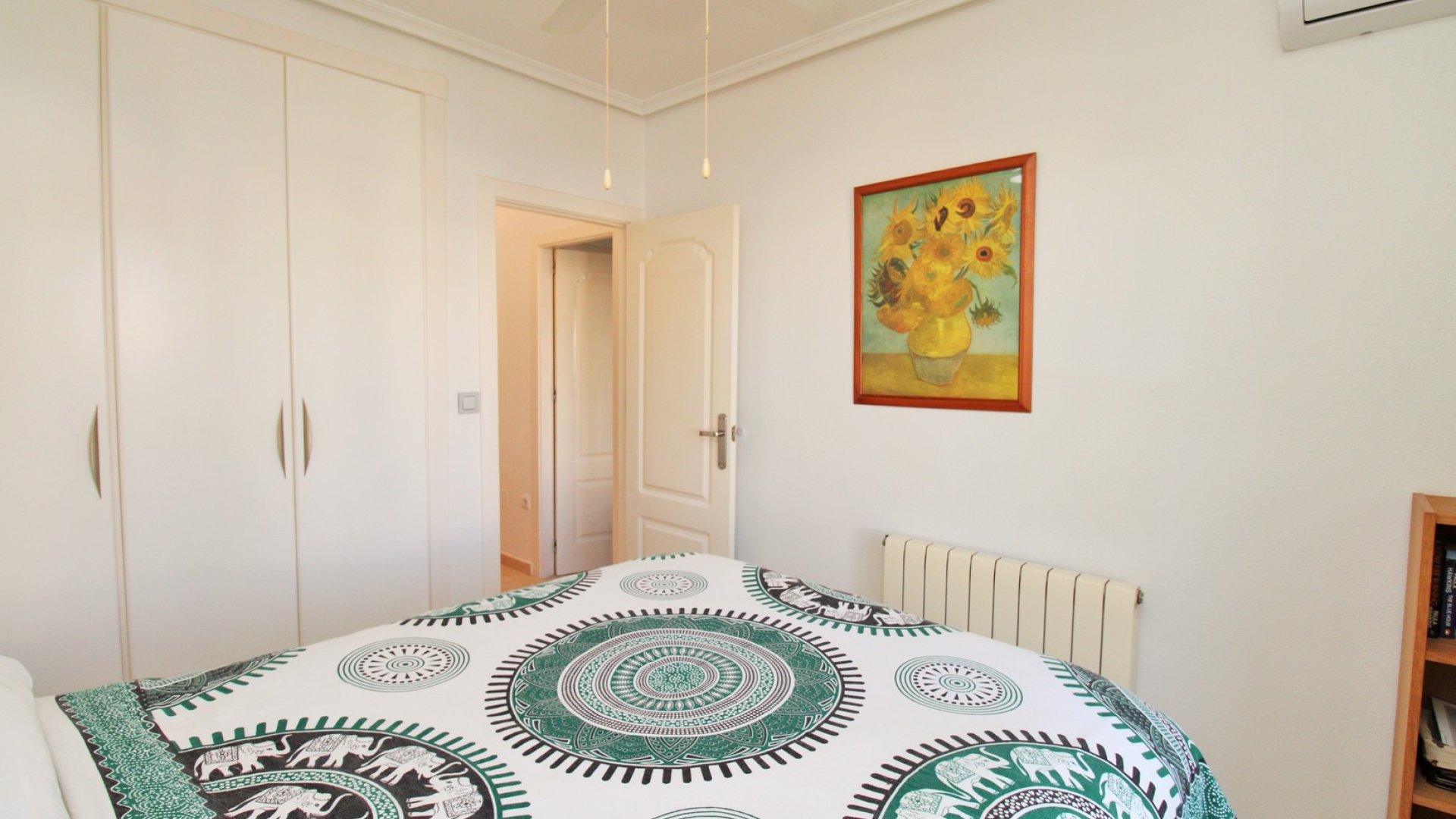 Revente - Maison de ville -
Villamartín - PAU 8