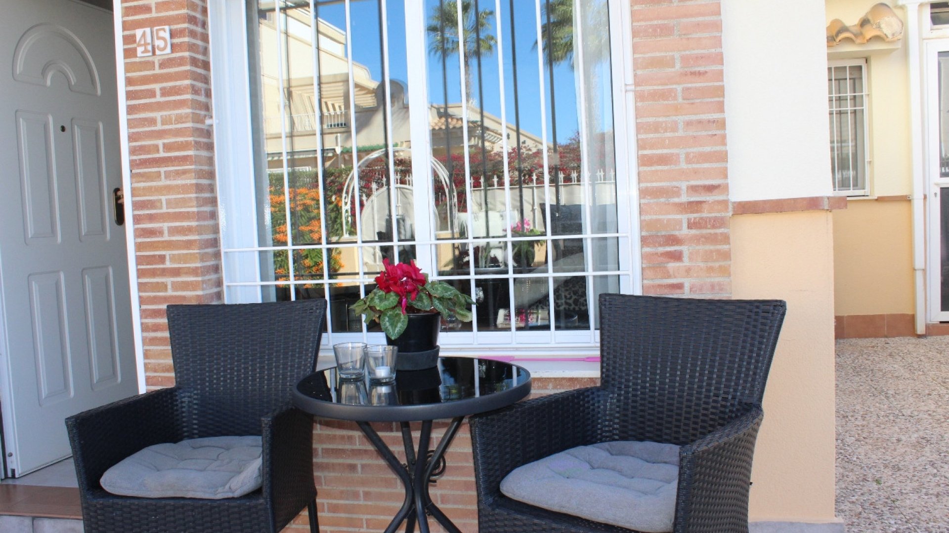 Revente - Maison de ville -
Villamartín - PAU 8