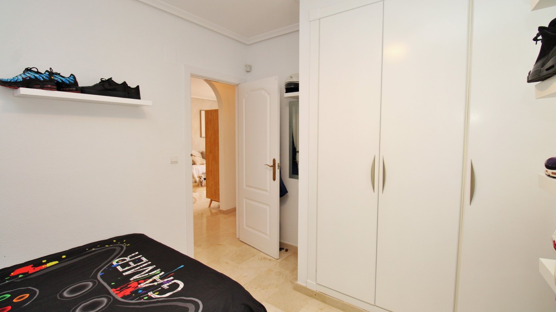 Revente - Maison de ville -
Villamartín - PAU 8