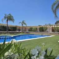 Revente - Terraced house / Townhouse -
Orihuela Costa - Mil Palmeras
