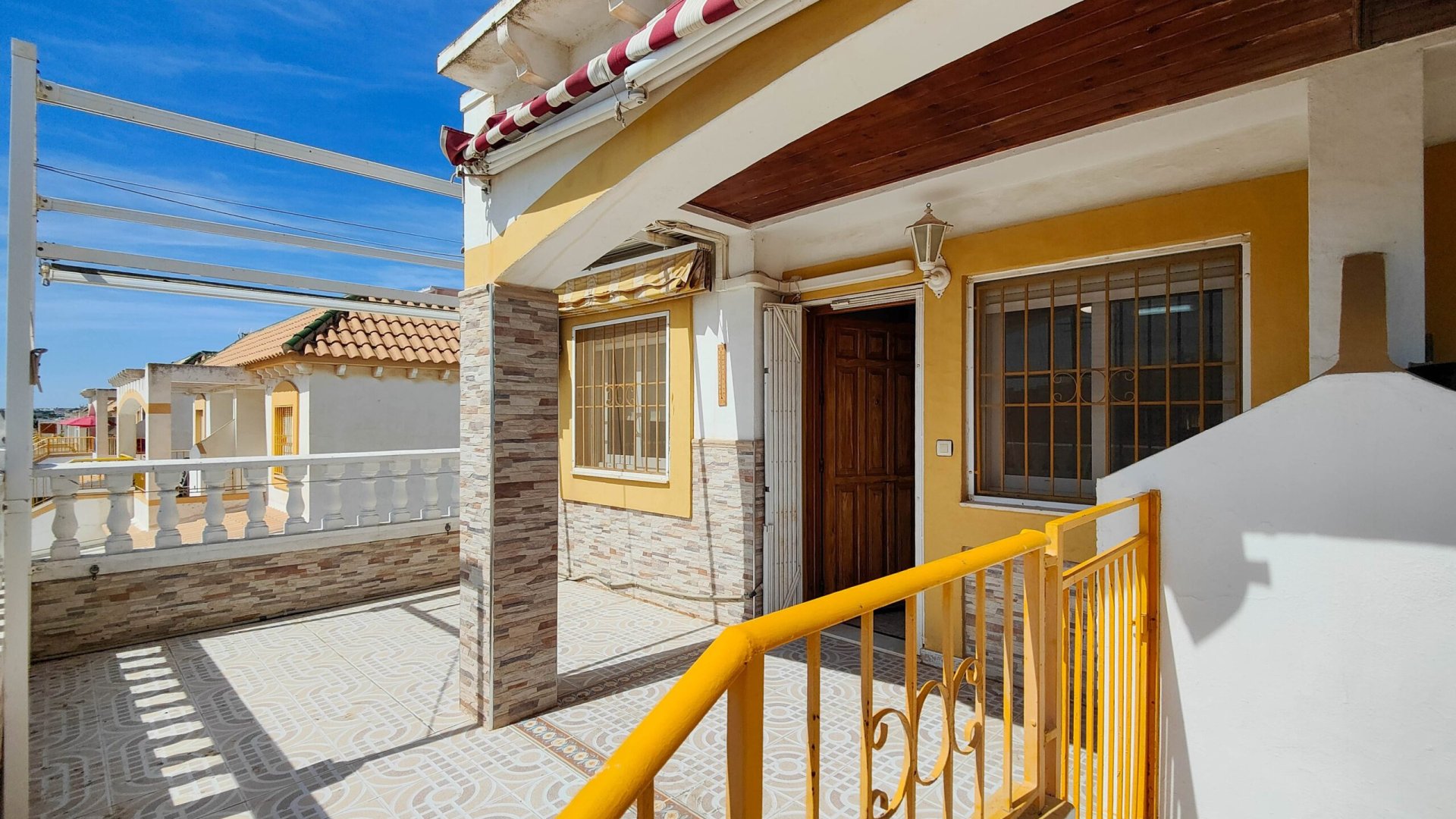 Revente - Top floor bungalow -
Torrevieja - La Siesta - El Chaparral - San Luis