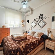 Revente - Top floor bungalow -
Torrevieja - La Siesta