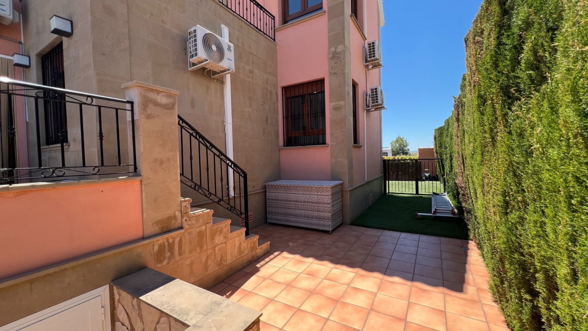Revente - Villa -
Algorfa - La finca Golf