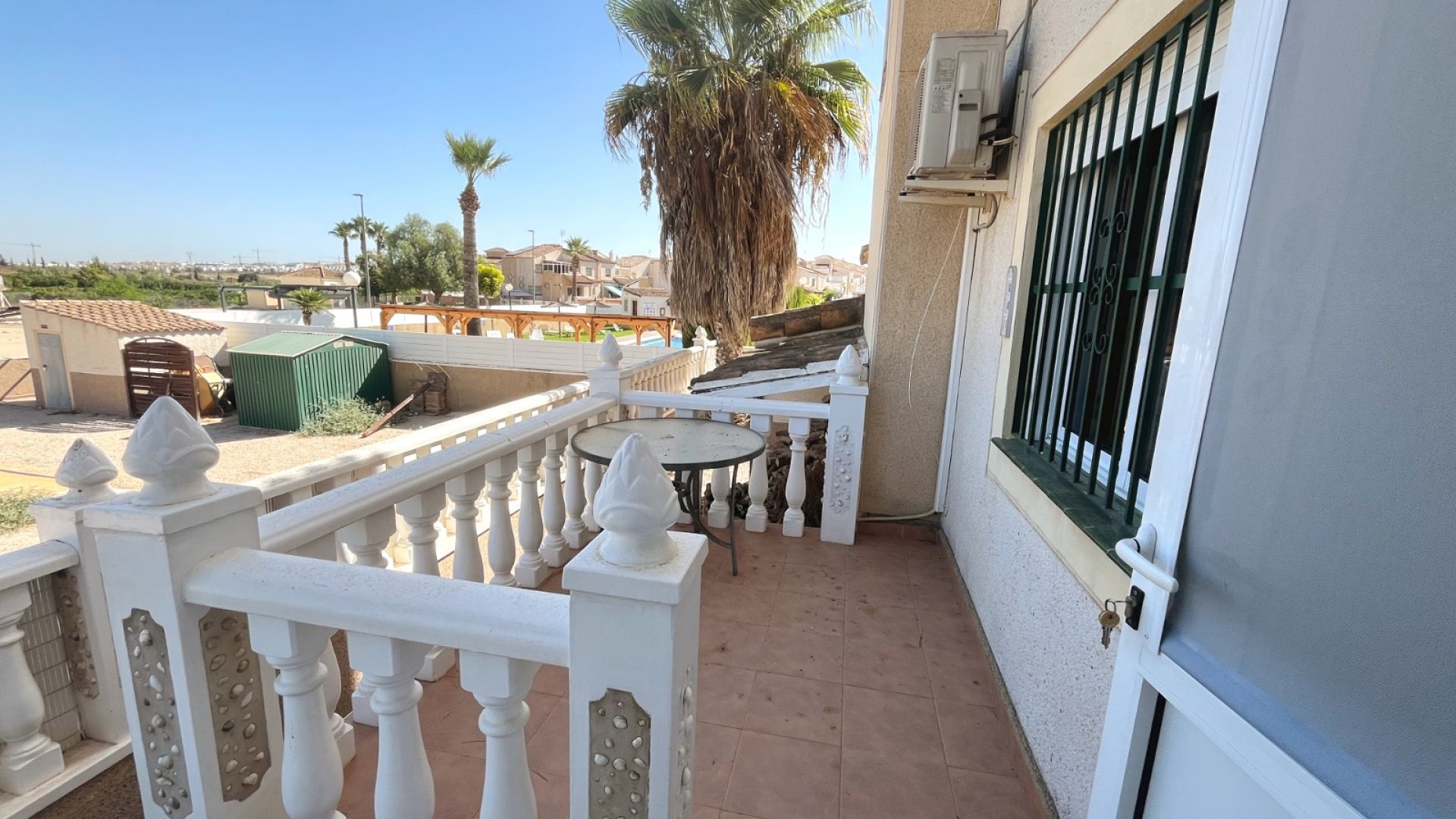 Revente - Villa -
Algorfa - Montebello