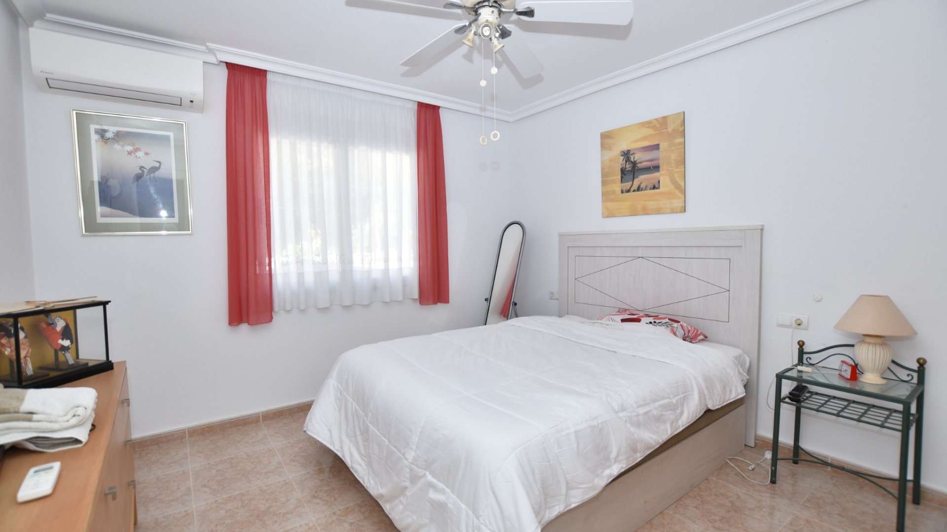 Revente - Villa -
Algorfa - Montemar