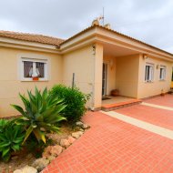 Revente - Villa -
Algorfa - Montemar