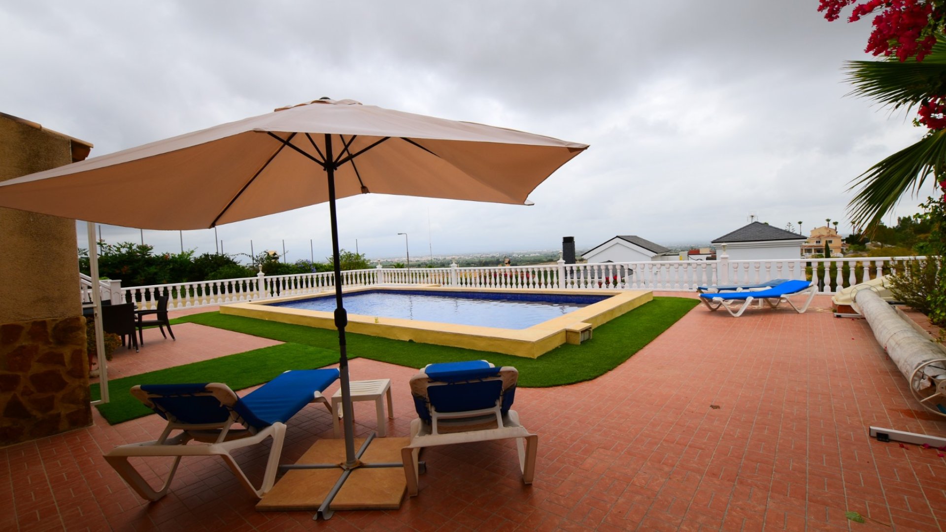 Revente - Villa -
Algorfa - Montemar