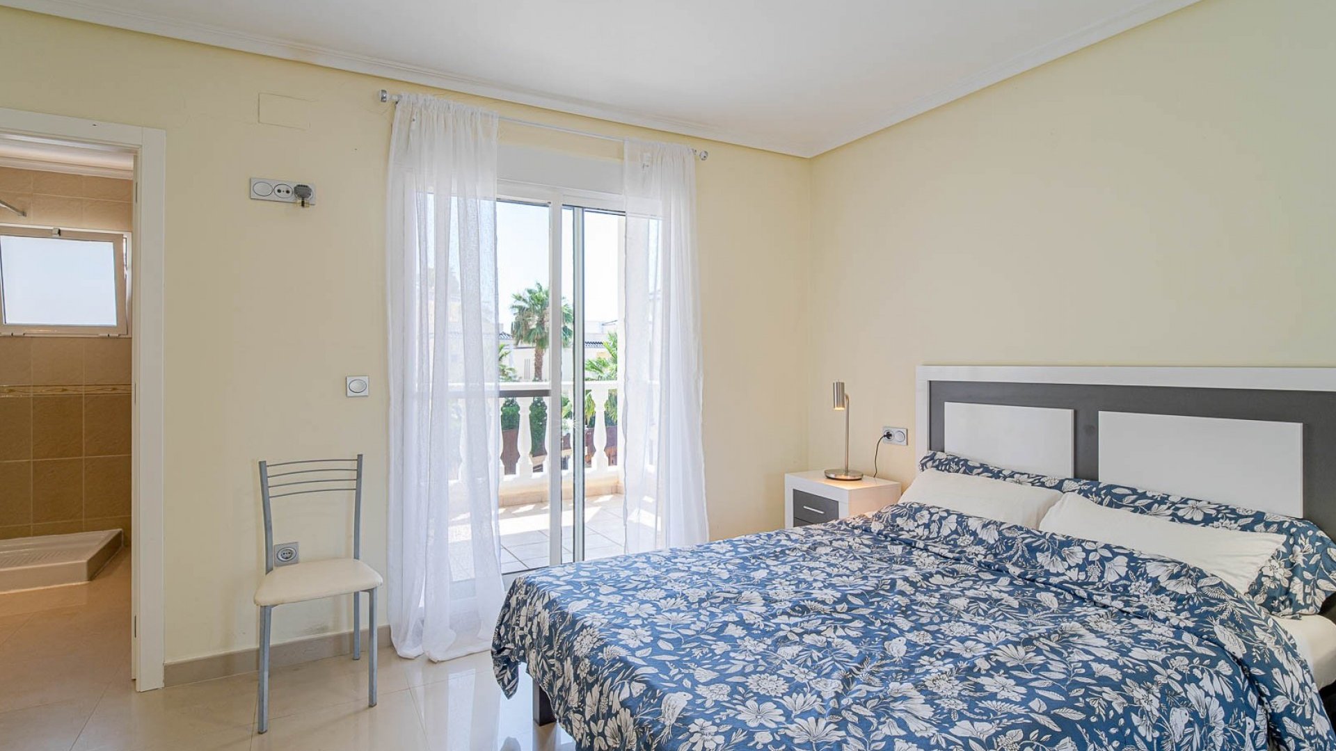 Revente - Villa -
Alicante - El Campello