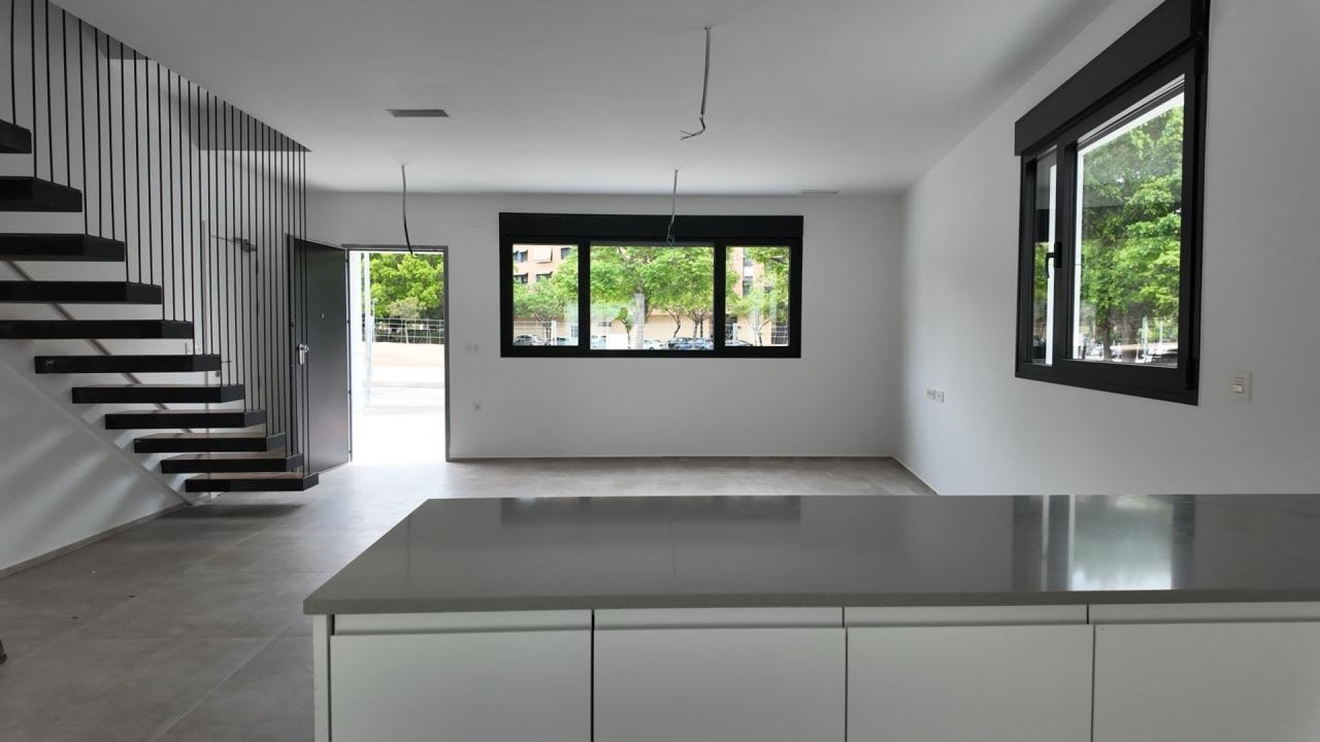 Revente - Villa -
Alicante - Vistahermosa