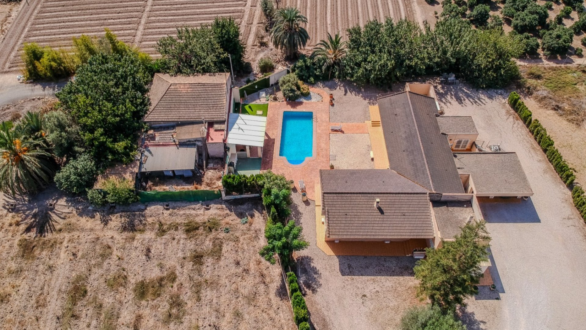 Revente - Villa -
Almoradí
