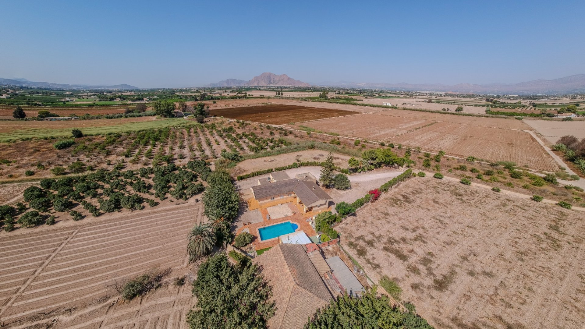 Revente - Villa -
Almoradí