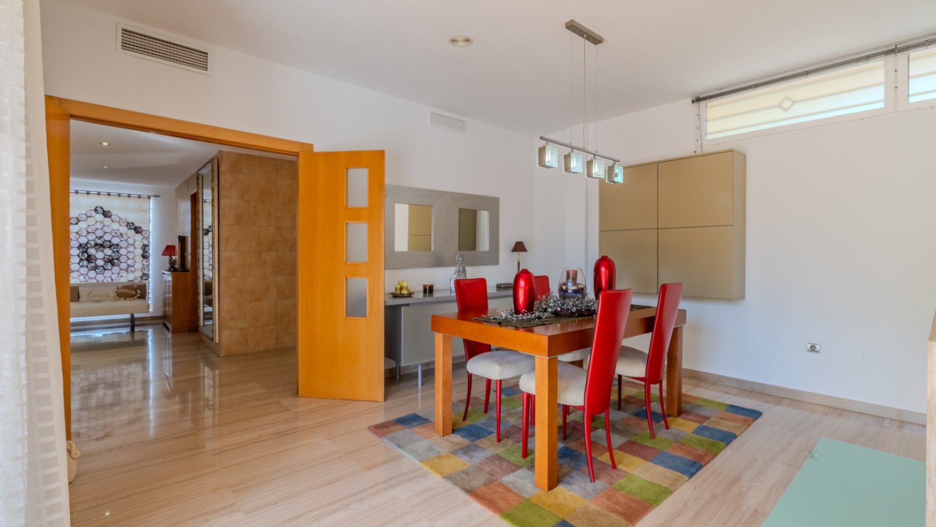 Revente - Villa -
Almoradí