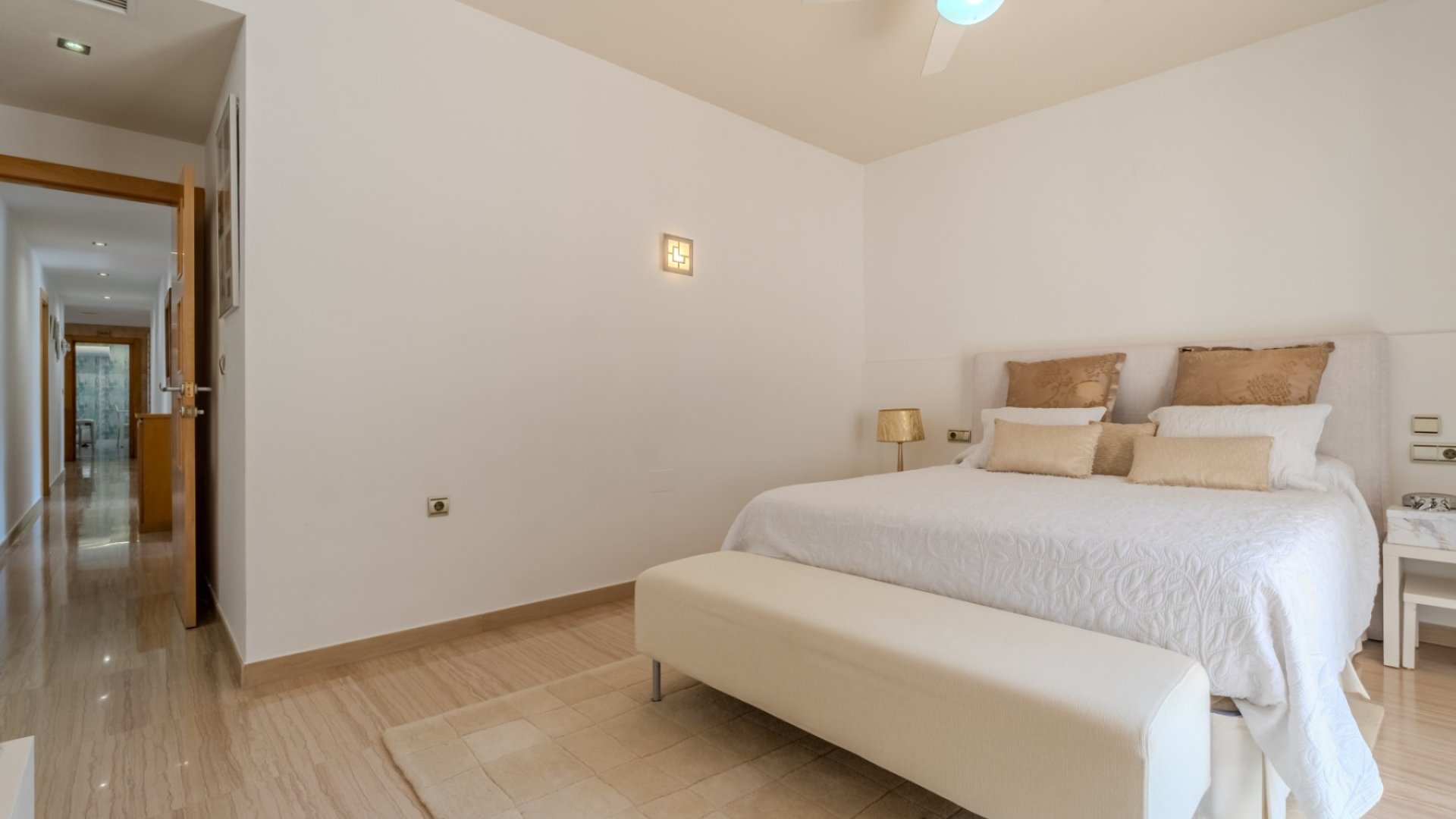Revente - Villa -
Almoradí