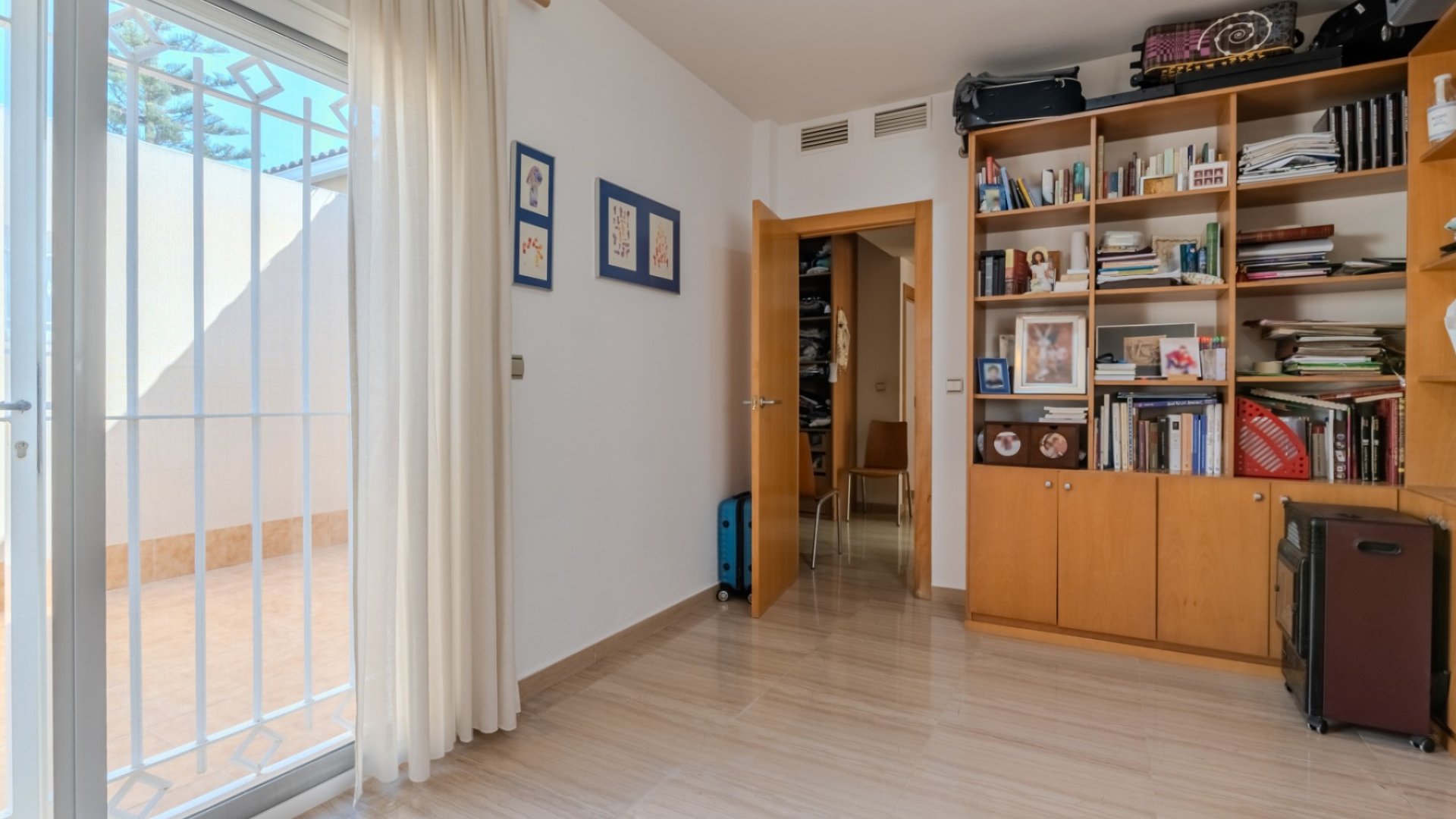 Revente - Villa -
Almoradí