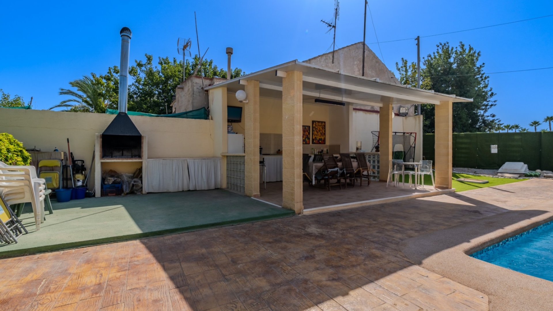 Revente - Villa -
Almoradí