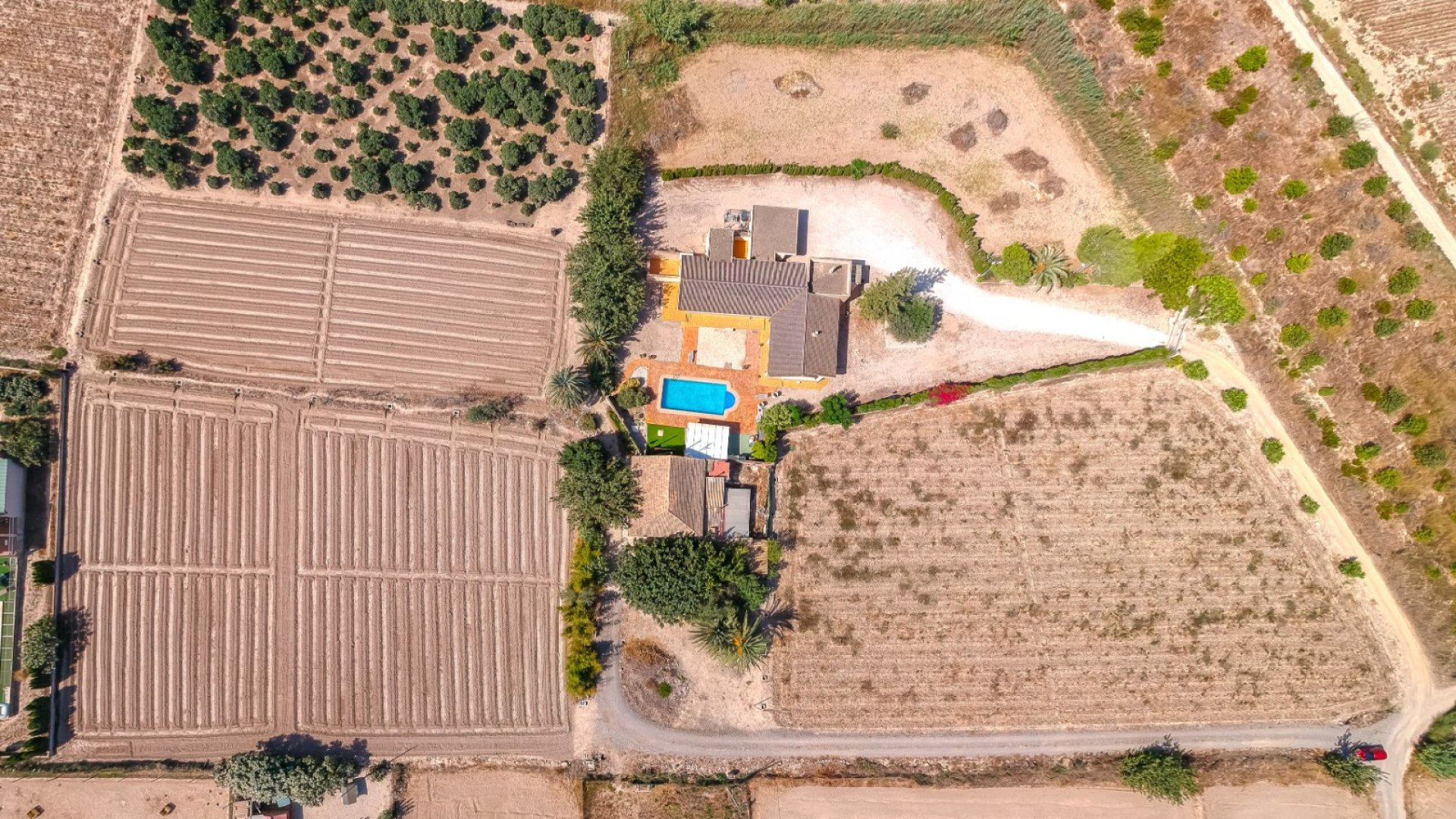 Revente - Villa -
Almoradí