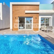 Revente - Villa -
Avileses