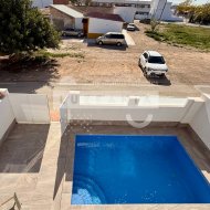 Revente - Villa -
Avileses