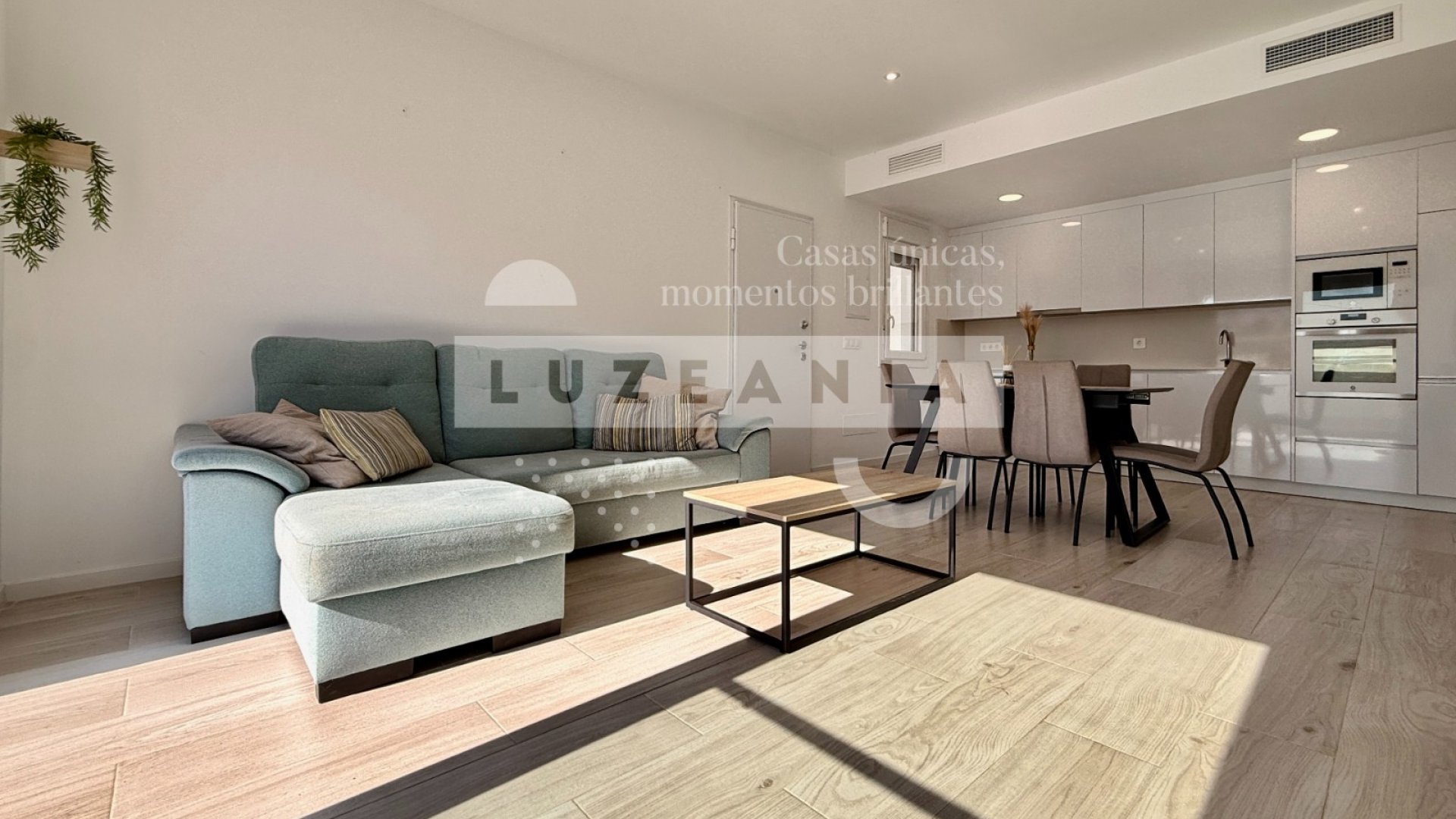 Revente - Villa -
Avileses