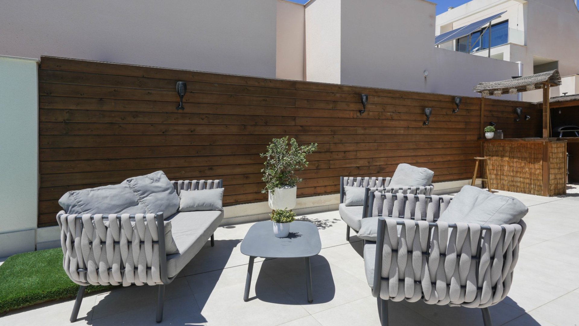 Revente - Villa -
Benijofar