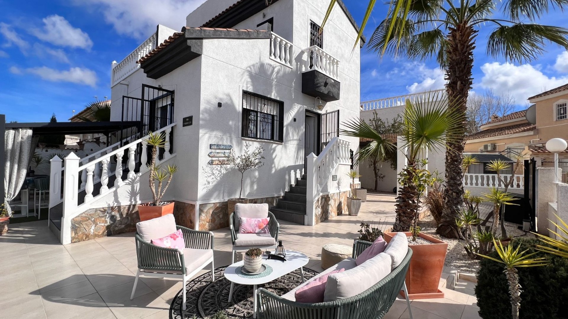 Revente - Villa -
Benijofar