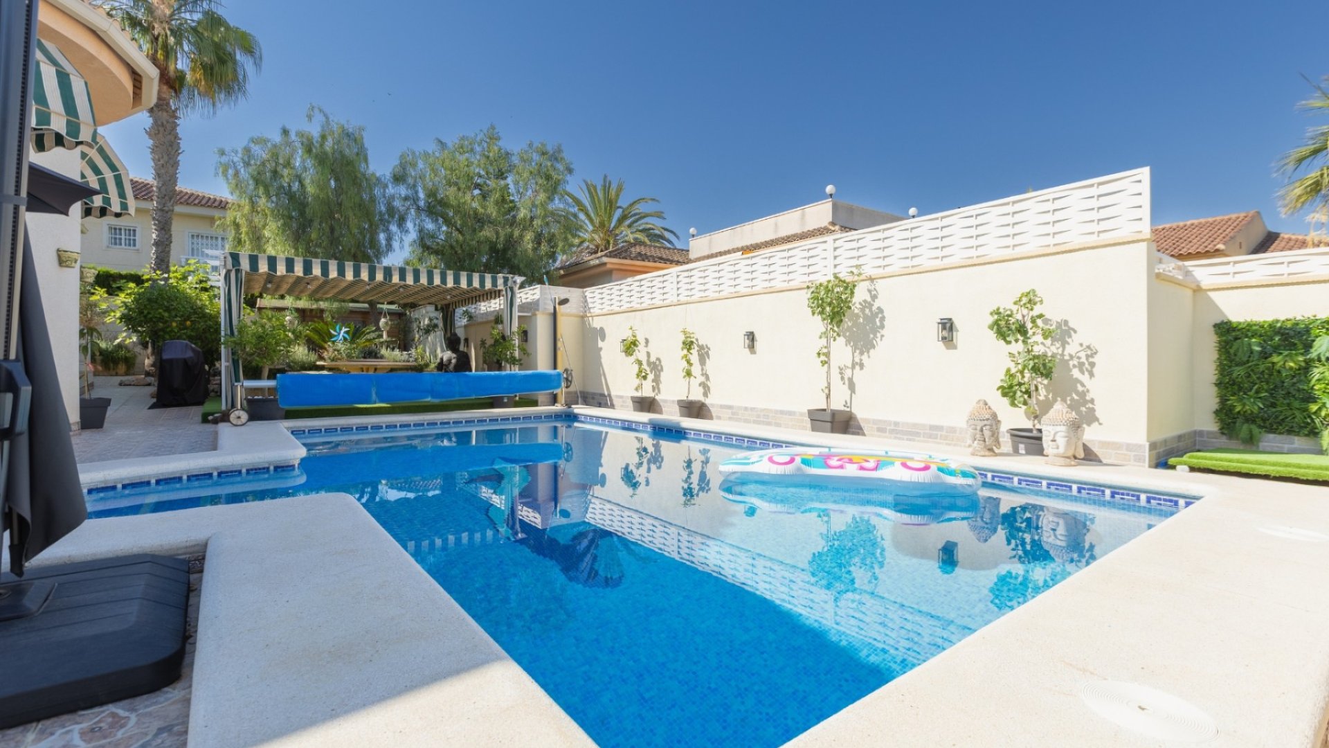 Revente - Villa -
Benijofar