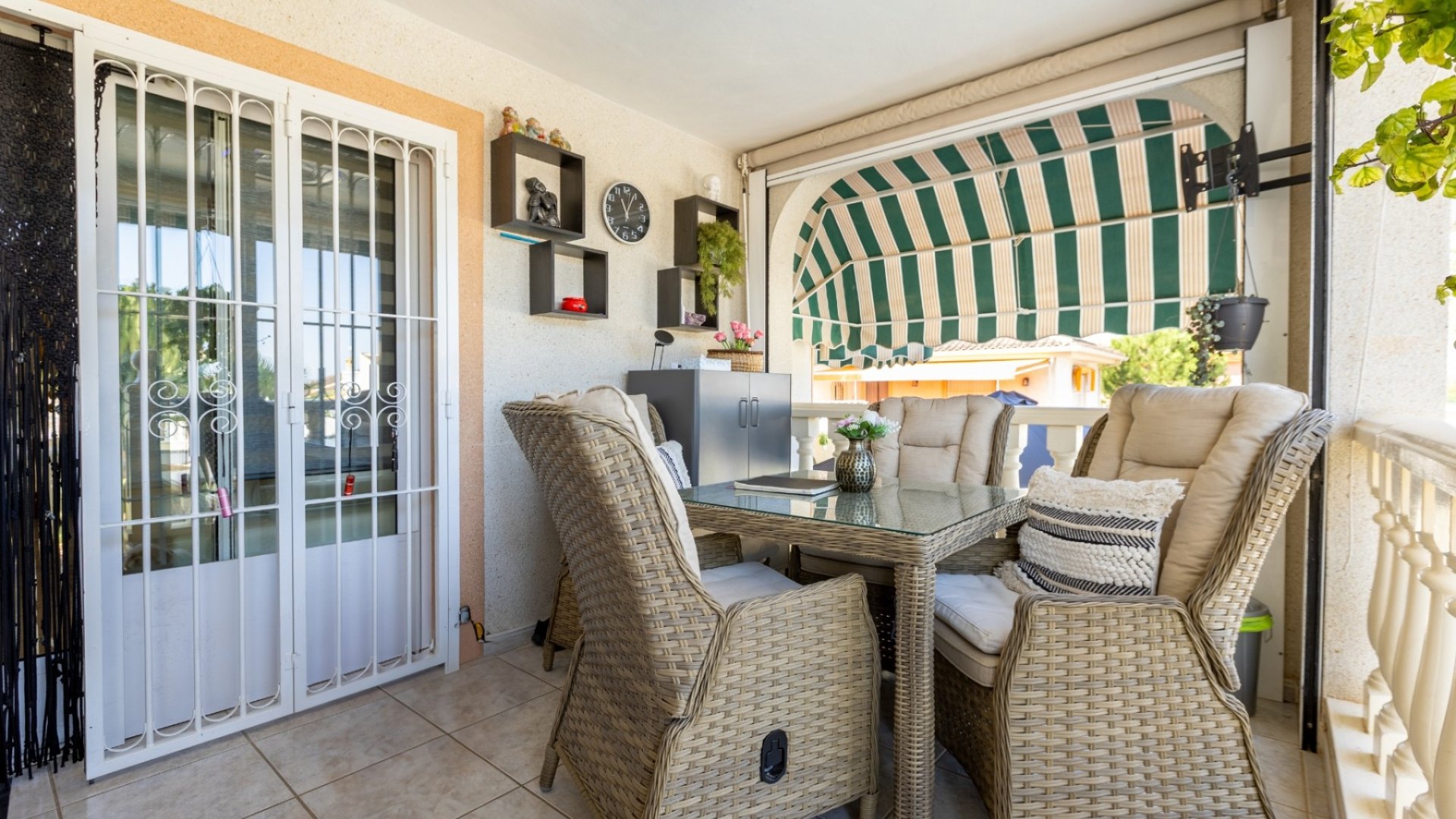 Revente - Villa -
Benijofar