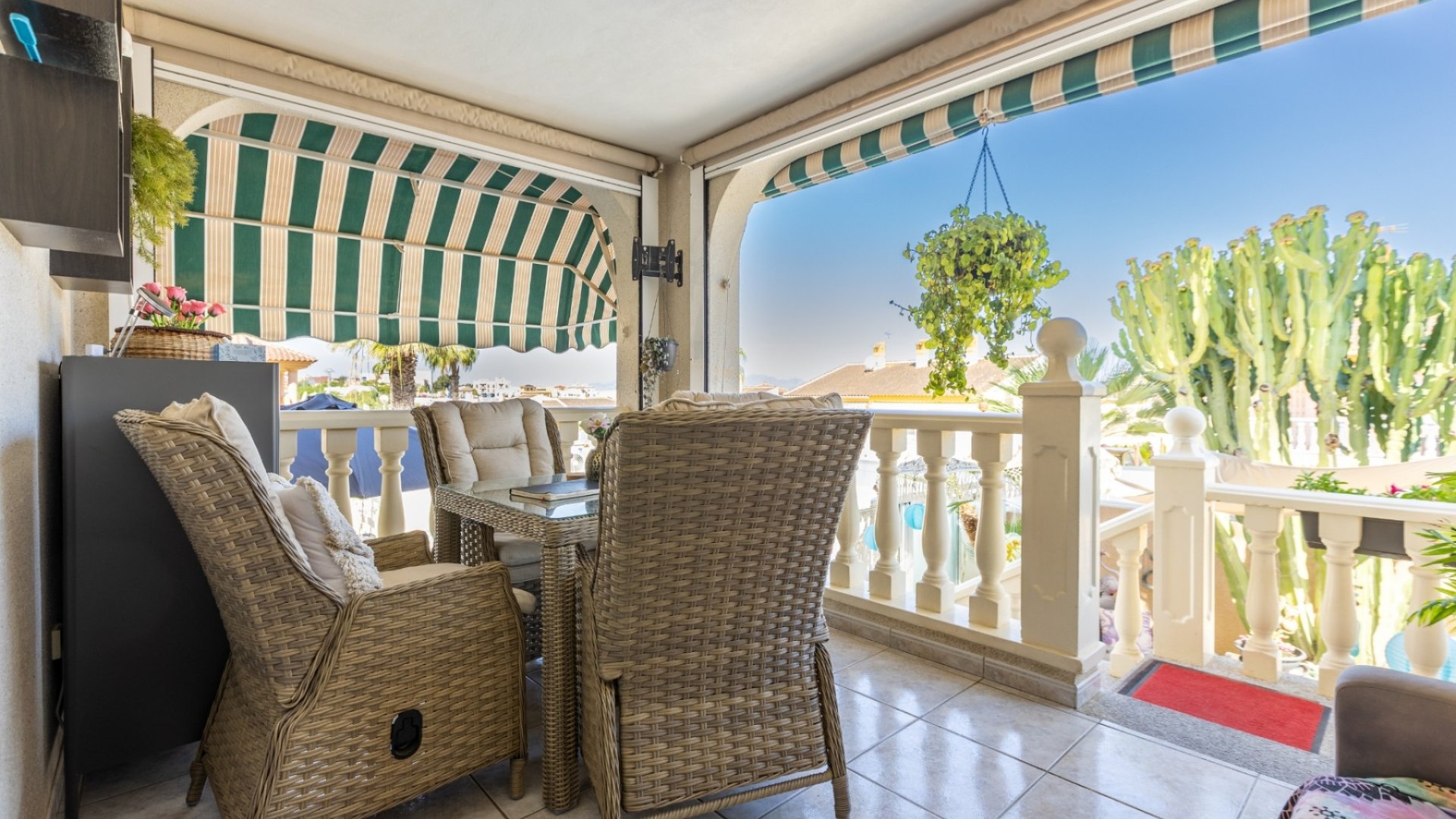 Revente - Villa -
Benijofar