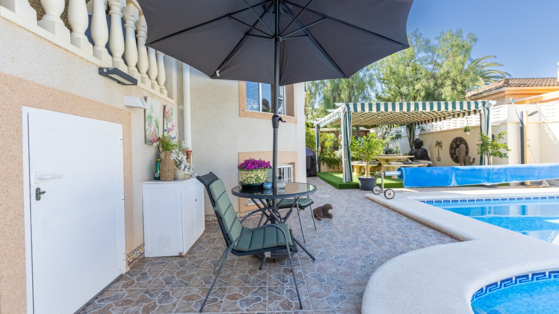 Revente - Villa -
Benijofar
