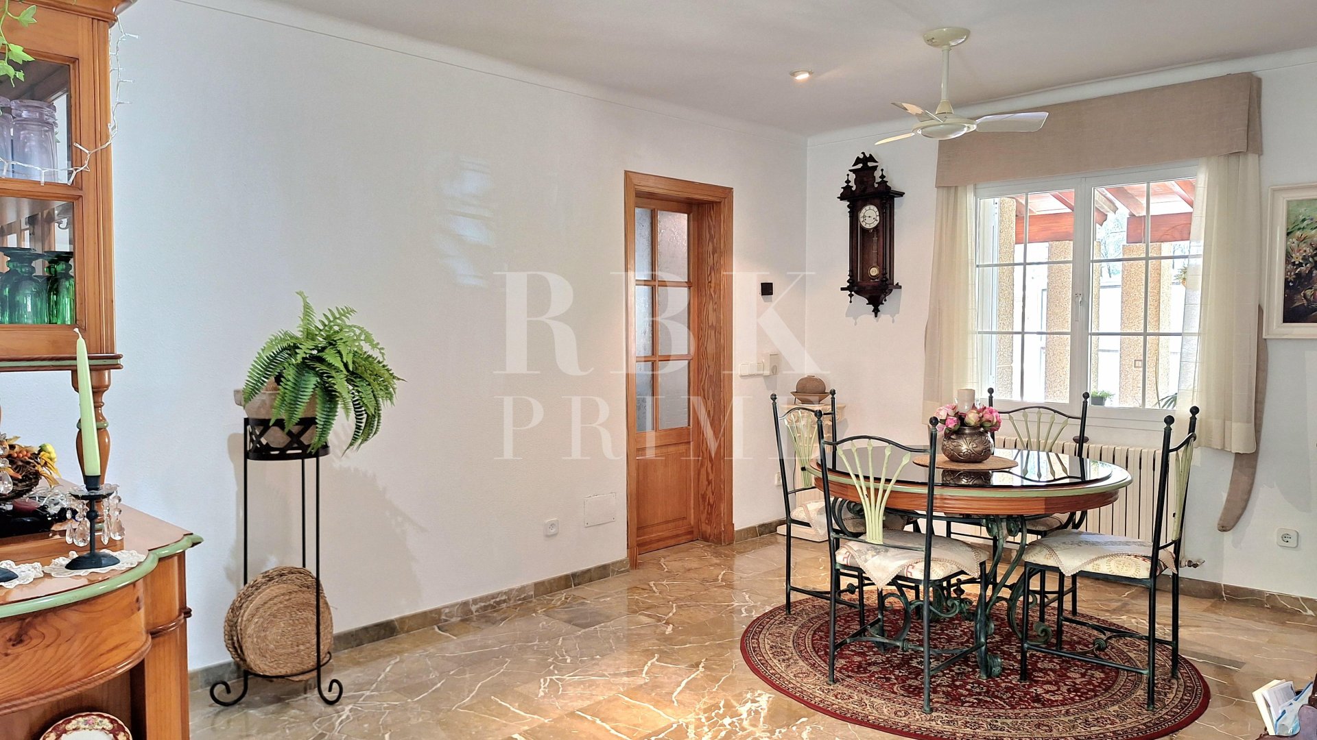 Revente - Villa -
Calvià - Peguera