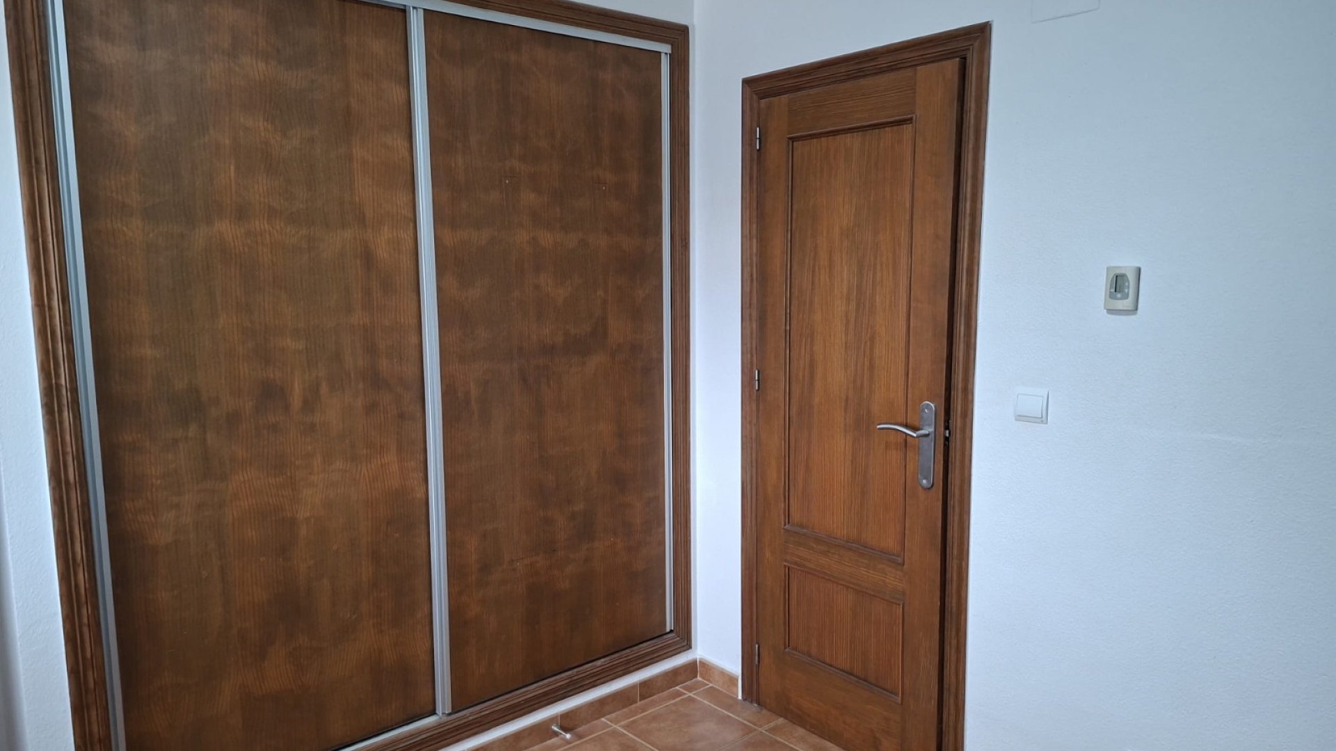 Revente - Villa -
Catral