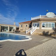 Revente - Villa -
Catral