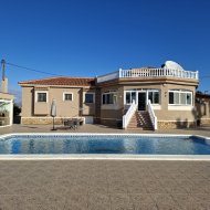 Revente - Villa -
Catral