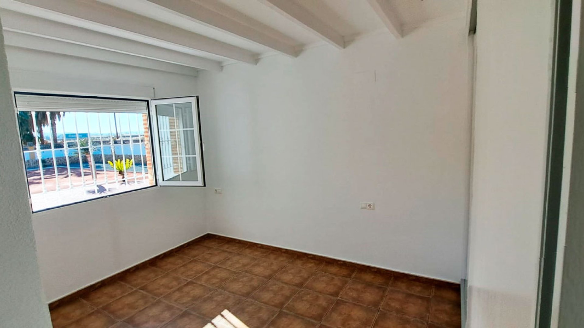 Revente - Villa -
Catral