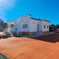Revente - Villa -
Catral