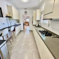 Revente - Villa -
Catral
