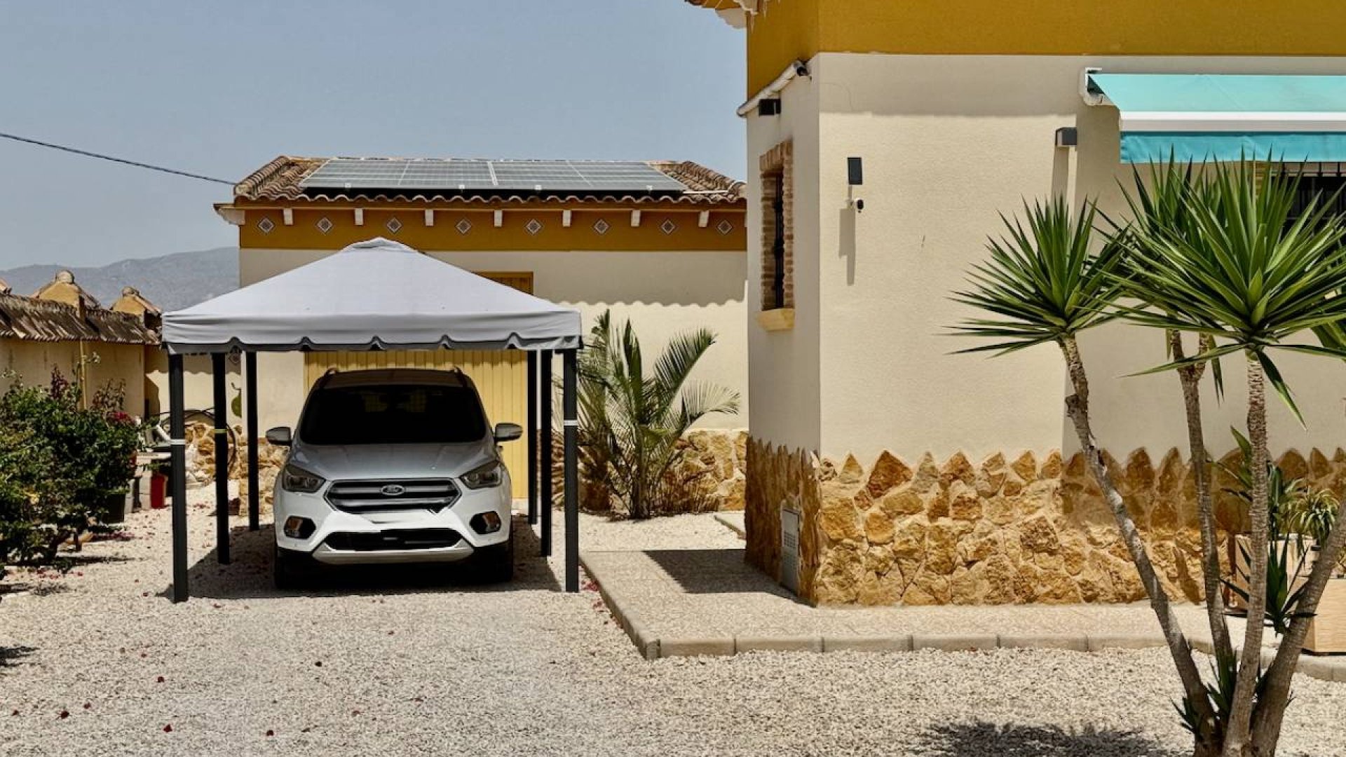 Revente - Villa -
Catral