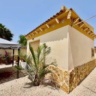 Revente - Villa -
Catral