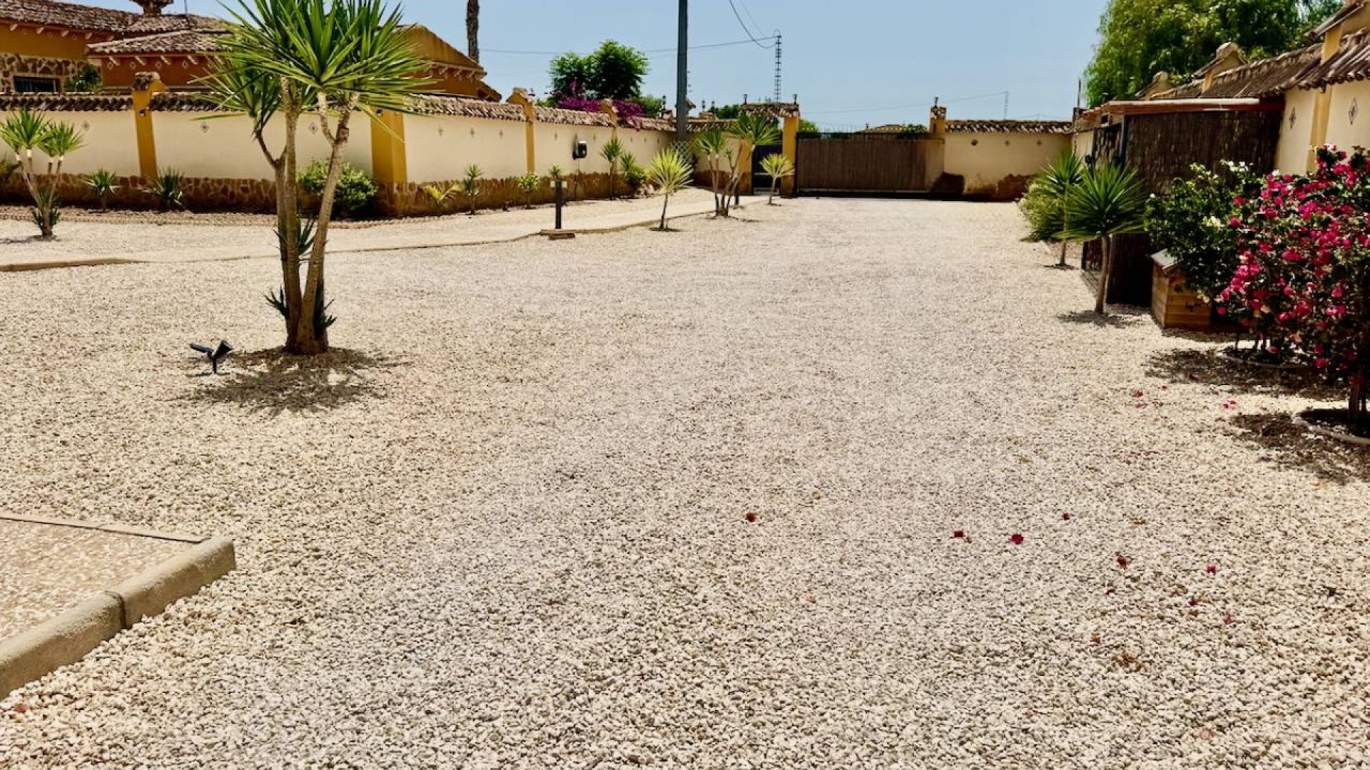 Revente - Villa -
Catral