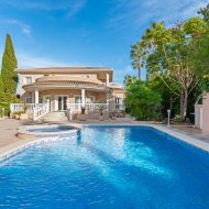 Revente - Villa -
Ciudad Quesada - Doña Pepa