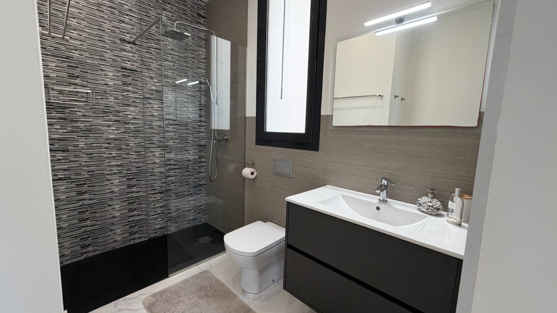 Revente - Villa -
Ciudad Quesada - La Laguna